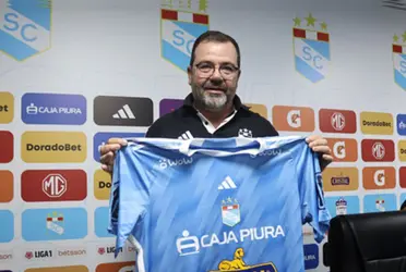 Enderson Moreira es el nuevo técnico de Sporting Cristal.