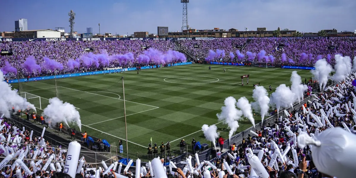 A través de sus redes sociales, el cuadro blanquiazul anunció el costo de sus abonos que podrán ser adquiridos a partir de este miércoles.