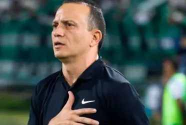 Alejandro Restrepo tomó la delantera para ser nuevo entrenador de Alianza Lima.