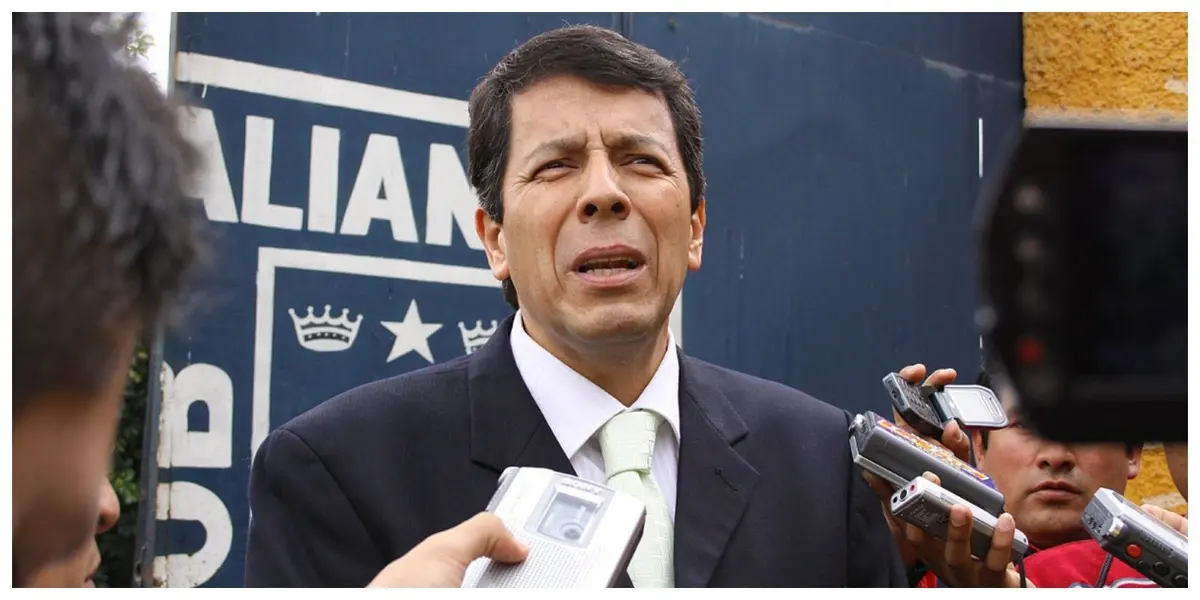 Alianza Lima y Alianza Atlético disputarán esta tarde en Sullana la fecha 11 del Torneo Apertura.