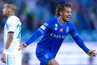 André Carrillo fue titular y jugó los 90 minutos en la goleada por 4-0 del Al Hilal sobre el Al-Taawon por la liga árabe.