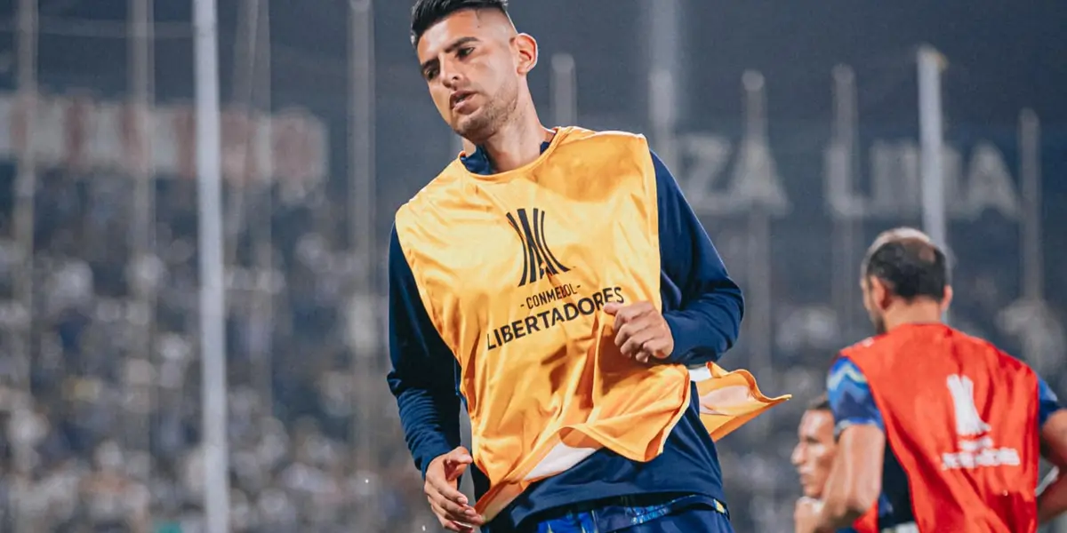 Carlos Zambrano calentando en la Copa Libertadores (Foto: Alianza Lima)