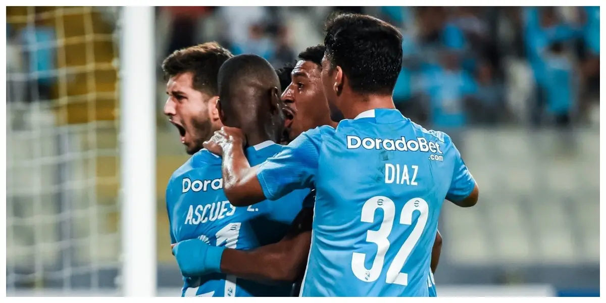 El cuadro de Tiago Nunes debutará esta noche en el estadio Nacional por la Copa Libertadores.