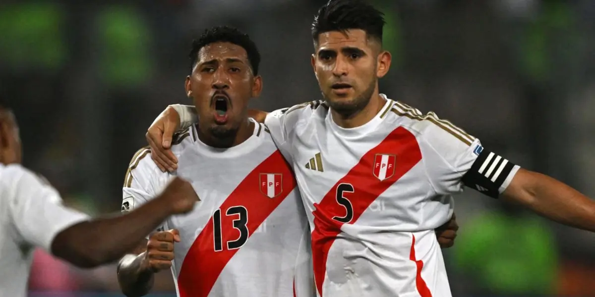 El defensa peruano se tira hasta de cara por defender la camiseta
