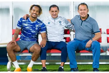 El entrenador de la selección peruana sigue con su visita a los futbolistas que militan en el extranjero.