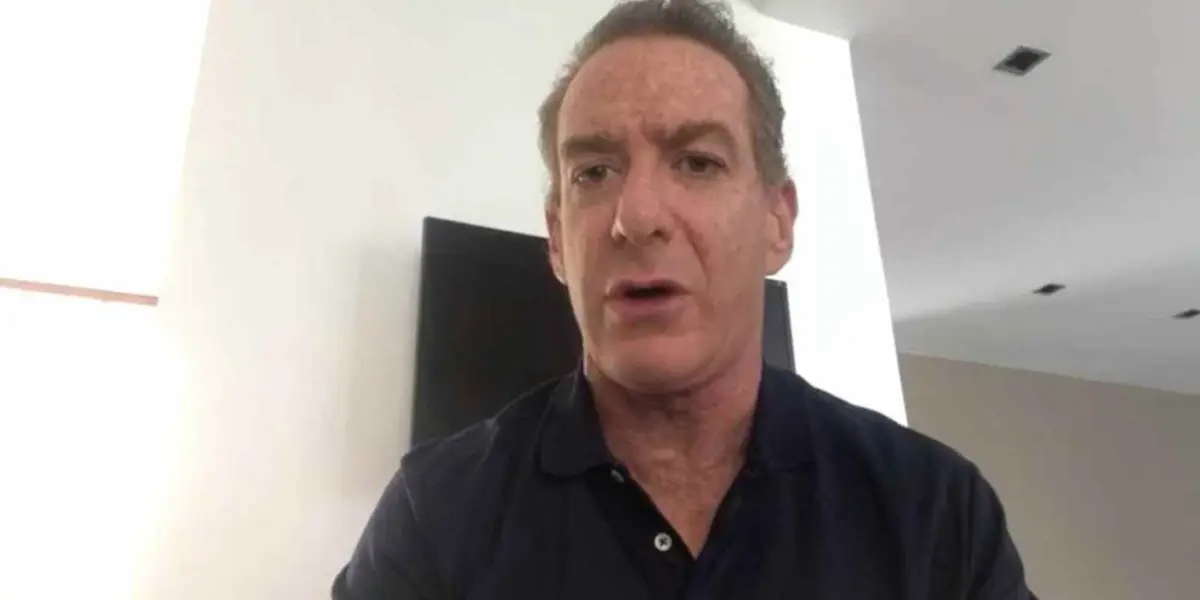 El periodista deportivo le cerró la boca al capitán de la Bicolor cuando le respondió a sus críticas.