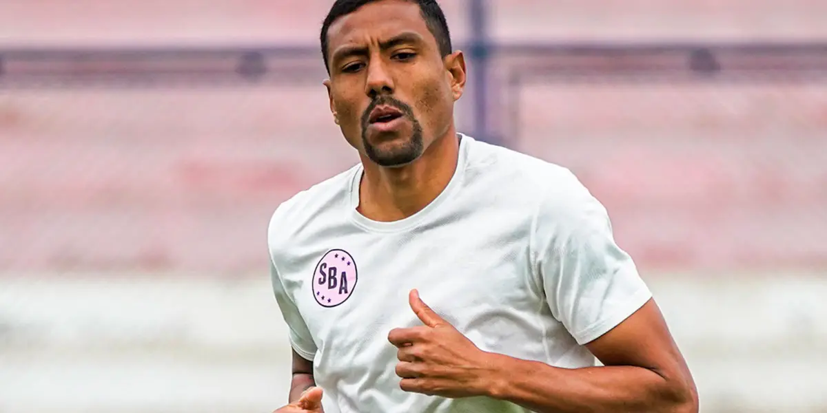 El volante no encontró club y terminó tomando esta dura decisión