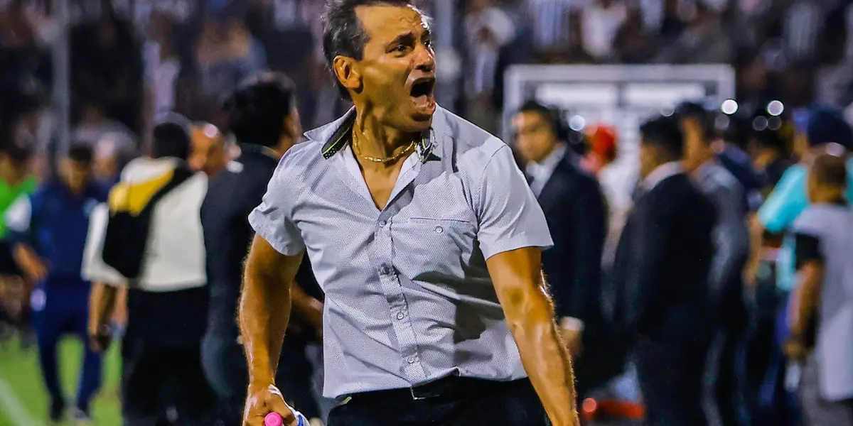 Fabián Bustos celebrando (Foto: Universitario de Deportes).