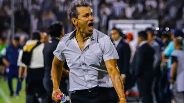 Fabián Bustos celebrando (Foto: Universitario de Deportes).