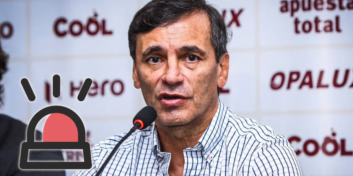 Fabián Bustos como DT de Universitario de Deportes.