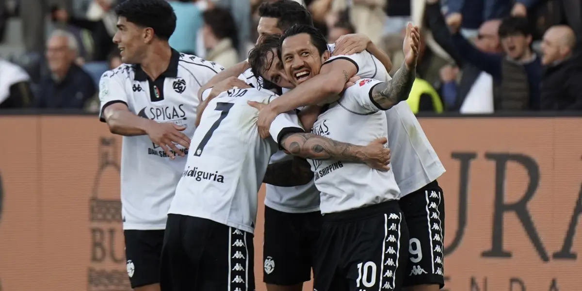 Gianluca Lapadula celebrando (Foto: Spezia).