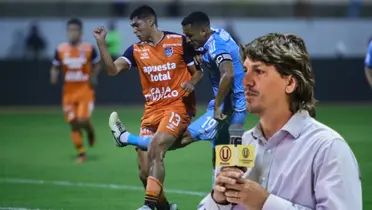 Jean Ferrari observando la jugada en donde Yoshimar Yotún se lesionó la rodilla