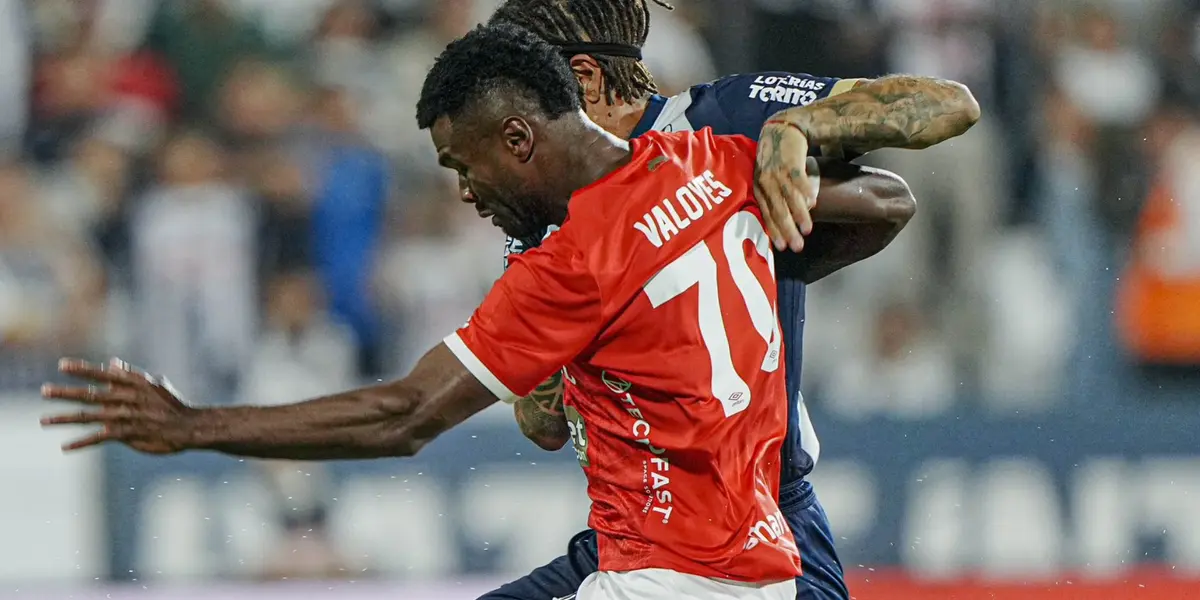 Jimy Valoyes y Paolo Guerrero (Foto: Liga 1).
