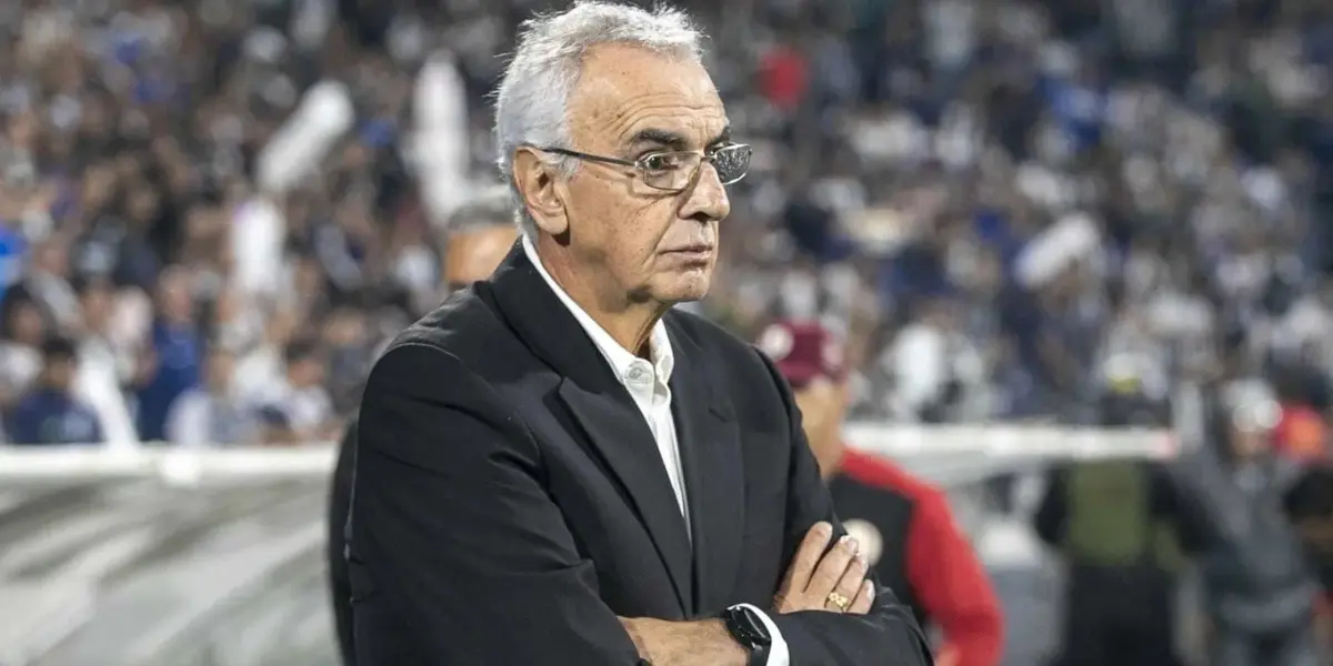 Jorge Fossati es actualmente entrenador de Universitario de Deportes.