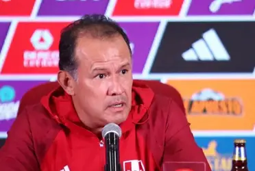 Luego de la lesión de André Carrillo, otro jugador clave de la Selección Peruana acaba de salir con molestias de un partido.