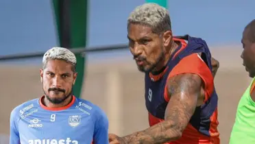 Paolo Guerrero como jugador de la UCV / Foto: UCV