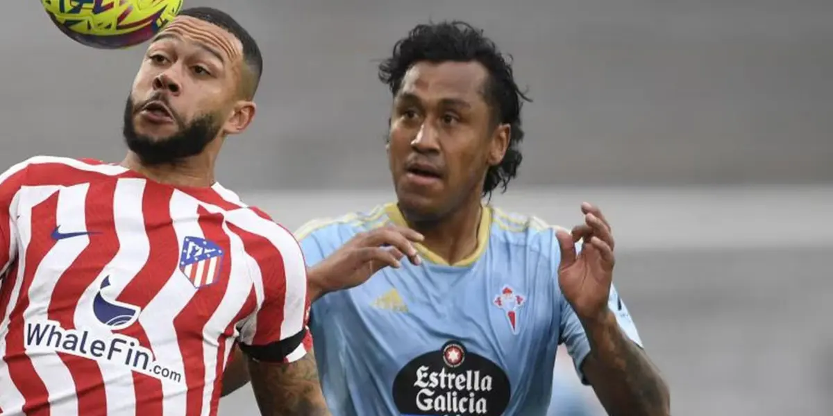 Renato Tapia jugando para el Celta de Vigo.